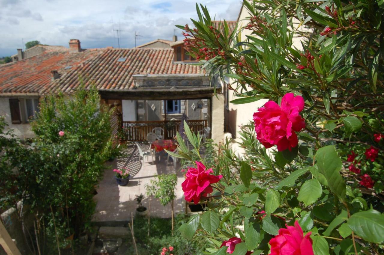Maison Des Remparts Nichee Sous La Cite カルカソンヌ エクステリア 写真